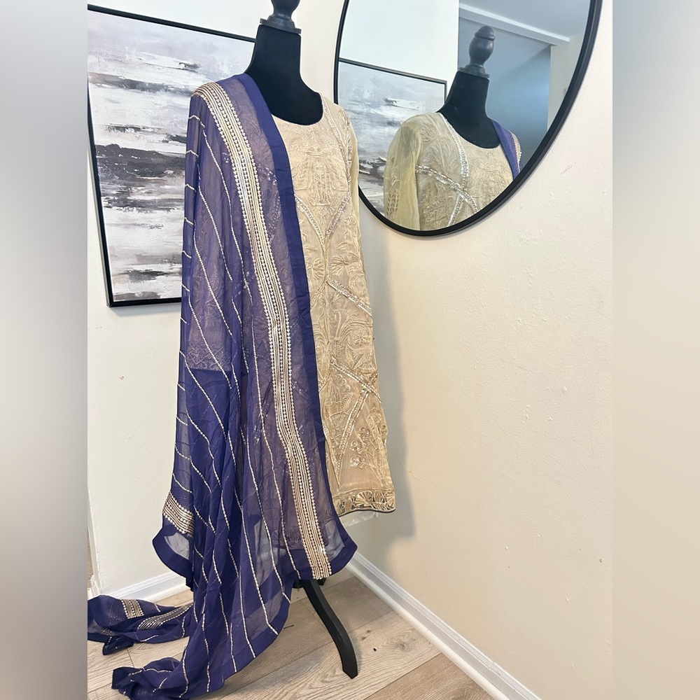 Imrozia Premium Brand Elegant Cream and Blue Embroidered Dress